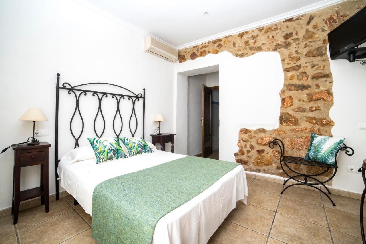 Hostal Tres Molins Jesus Pobre Екстер'єр фото