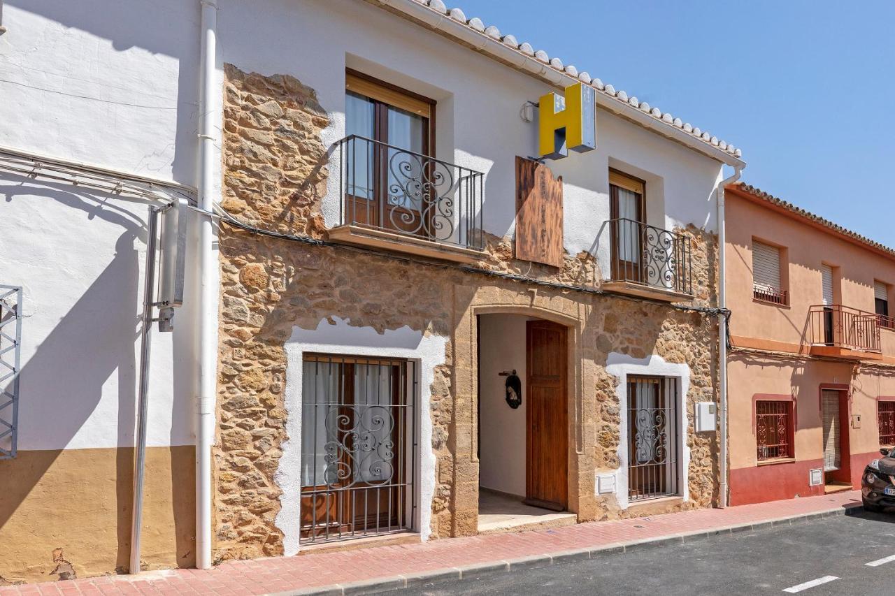 Hostal Tres Molins Jesus Pobre Екстер'єр фото