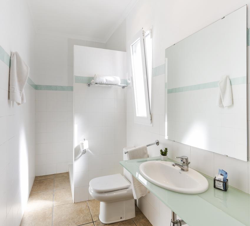 Hostal Tres Molins Jesus Pobre Екстер'єр фото
